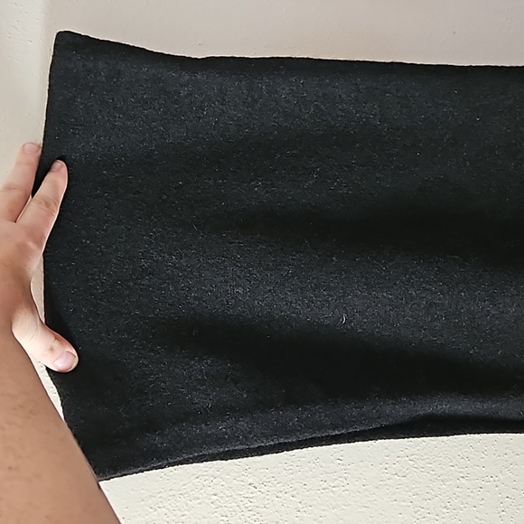 Gap Rhinestone Scarf - Picture 3 of 5